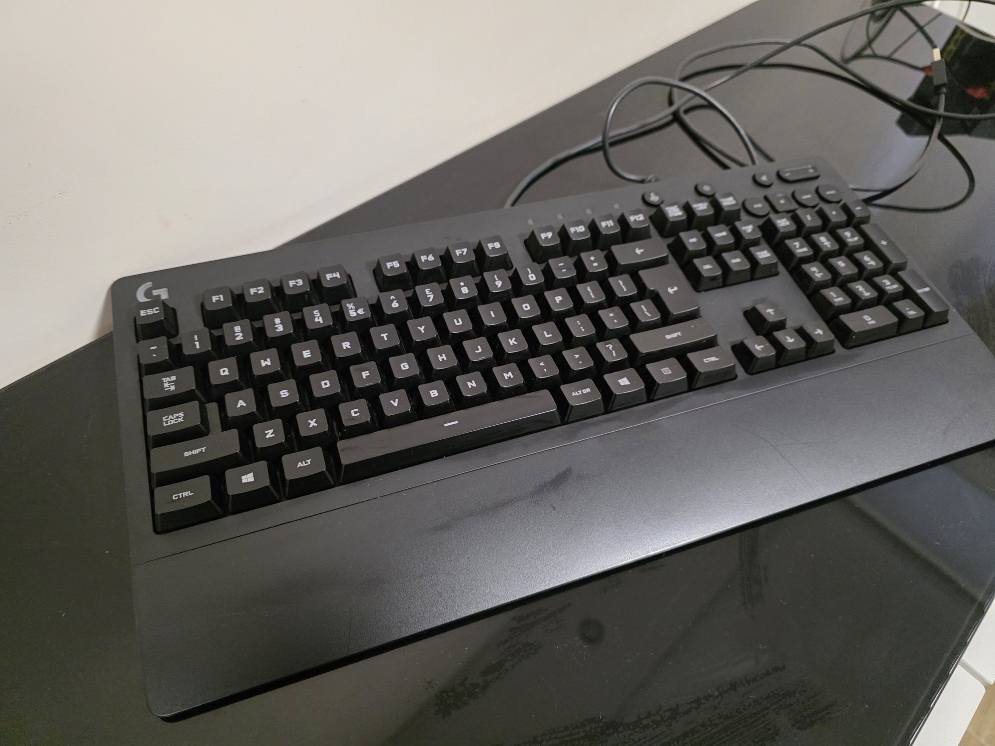 Klawiatura Gamingowa Logitech G213 RGB
