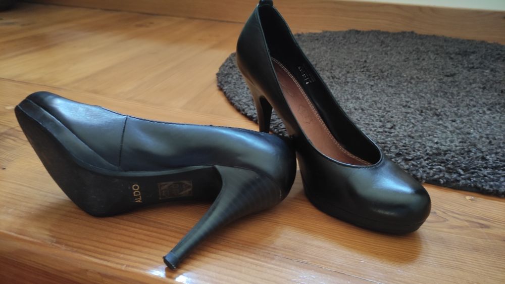 Sapatos pele ALDO