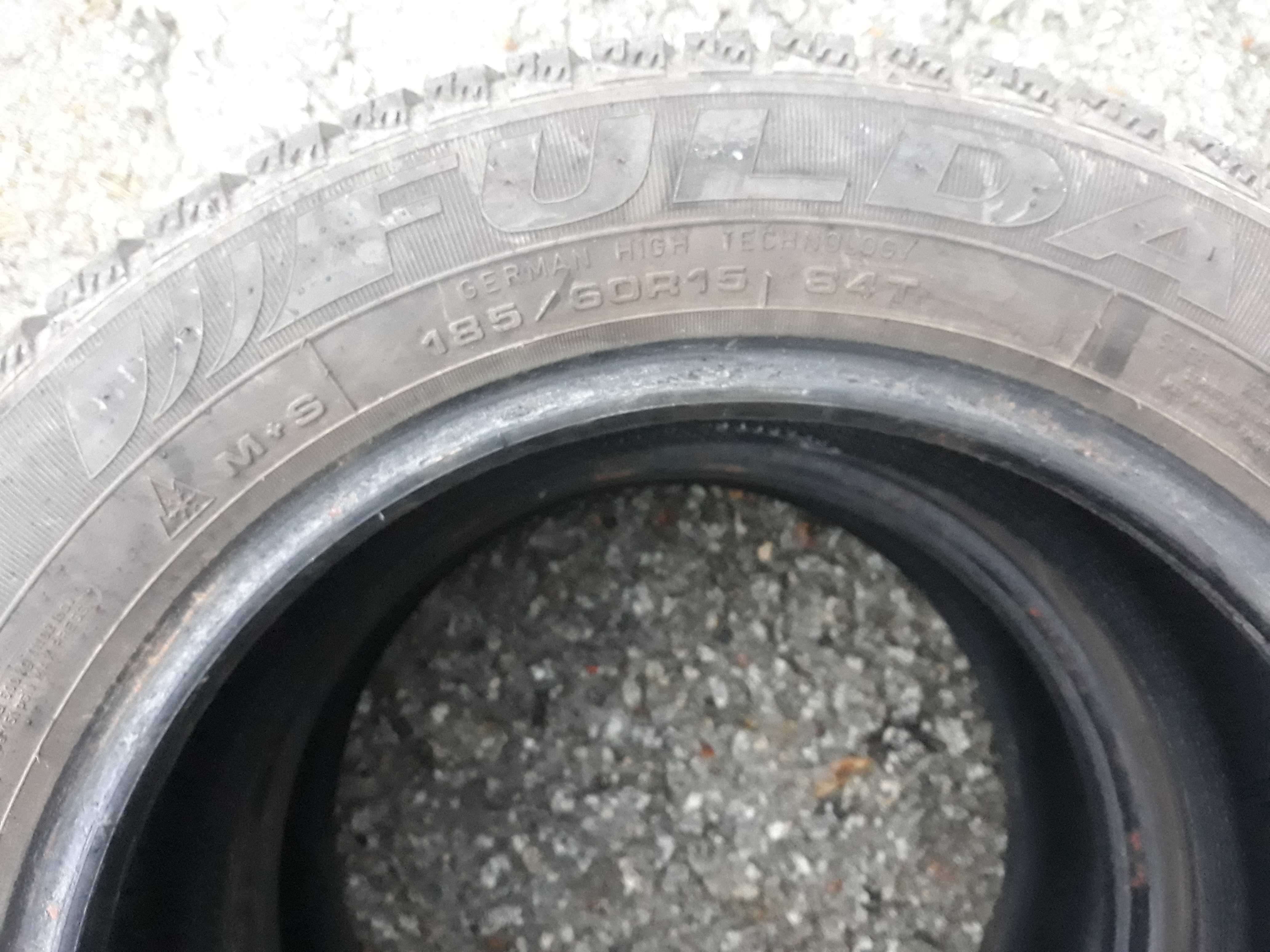 4 Opony zimowe w ładnym stanie 185/60r15