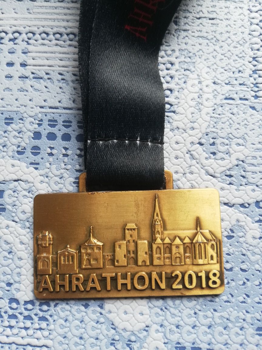 Пам'ятна медаль  AHRATHON 2018