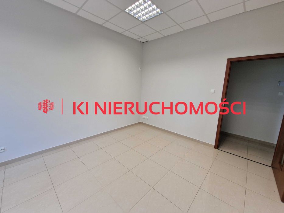 Nowoczesny magazyn z biurem I poziom 0 I doki I rampa I plac