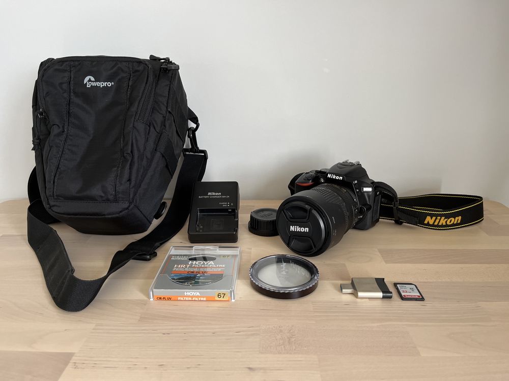 Aparat NIKON D5500 + Obiektyw 18-140 mm VR