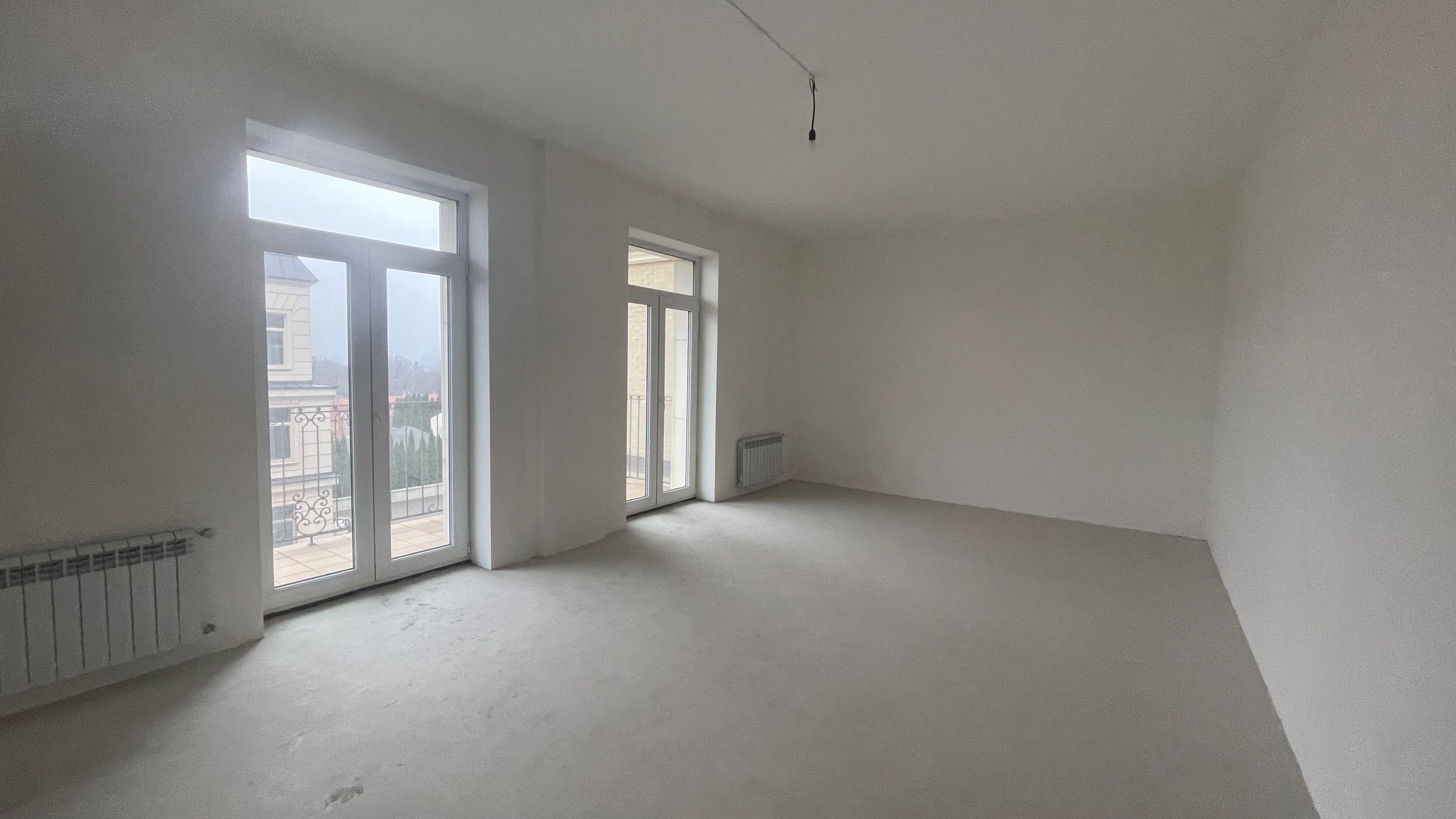 Продам 376м2 без % клубний будинок Renaissance Residence Добролюбова 4