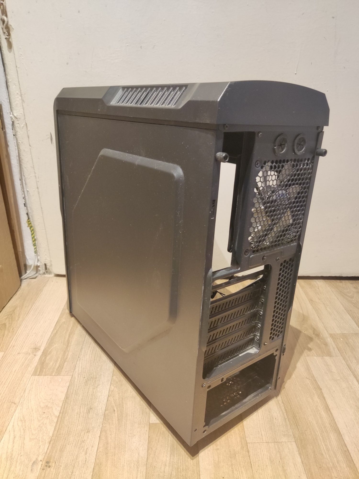 Obudowa komputerowa z oknem Zalman Z3 Plus + 2x wentylator gamingowa