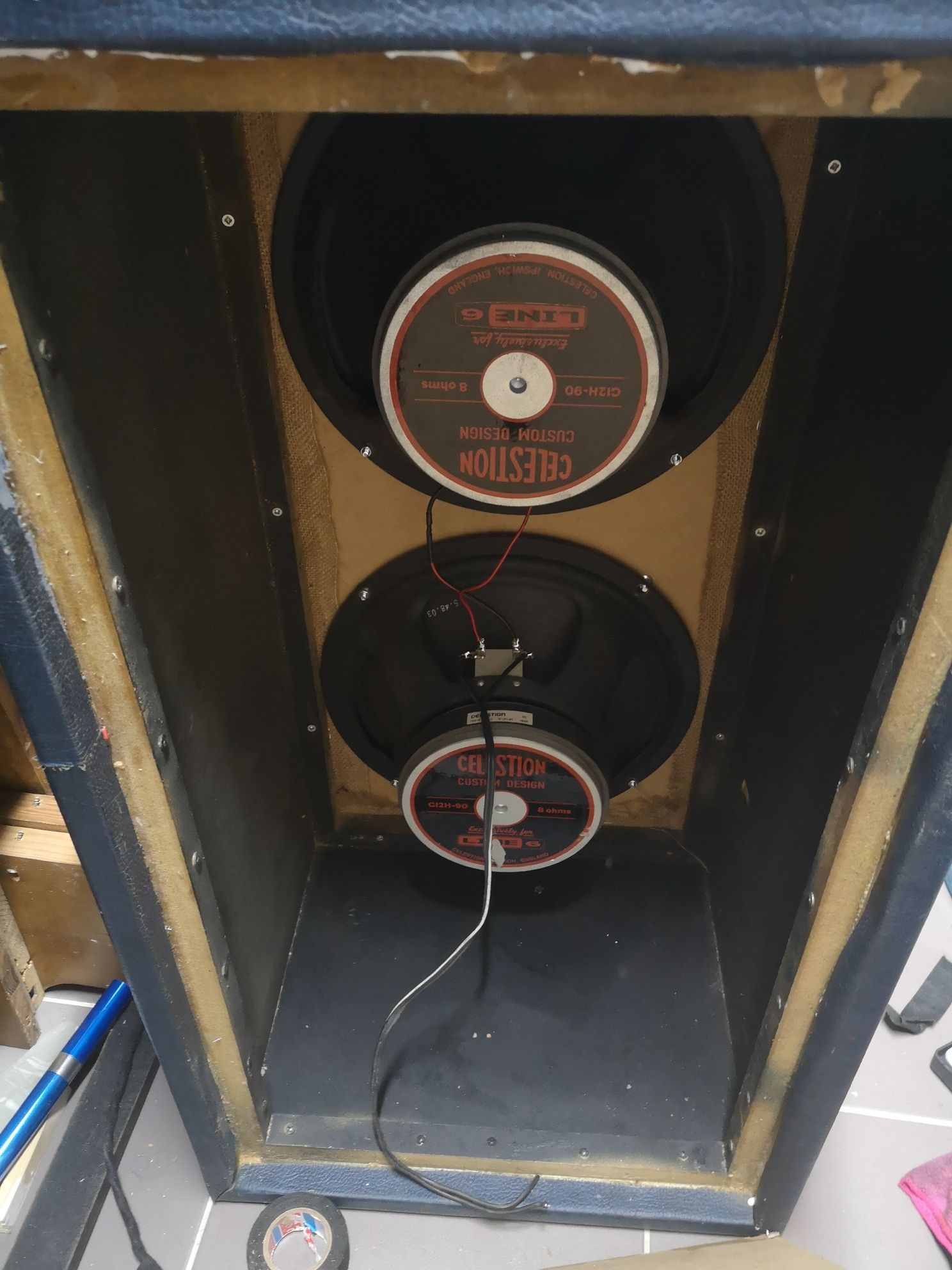 Coluna 2x12 Celestion G12H90