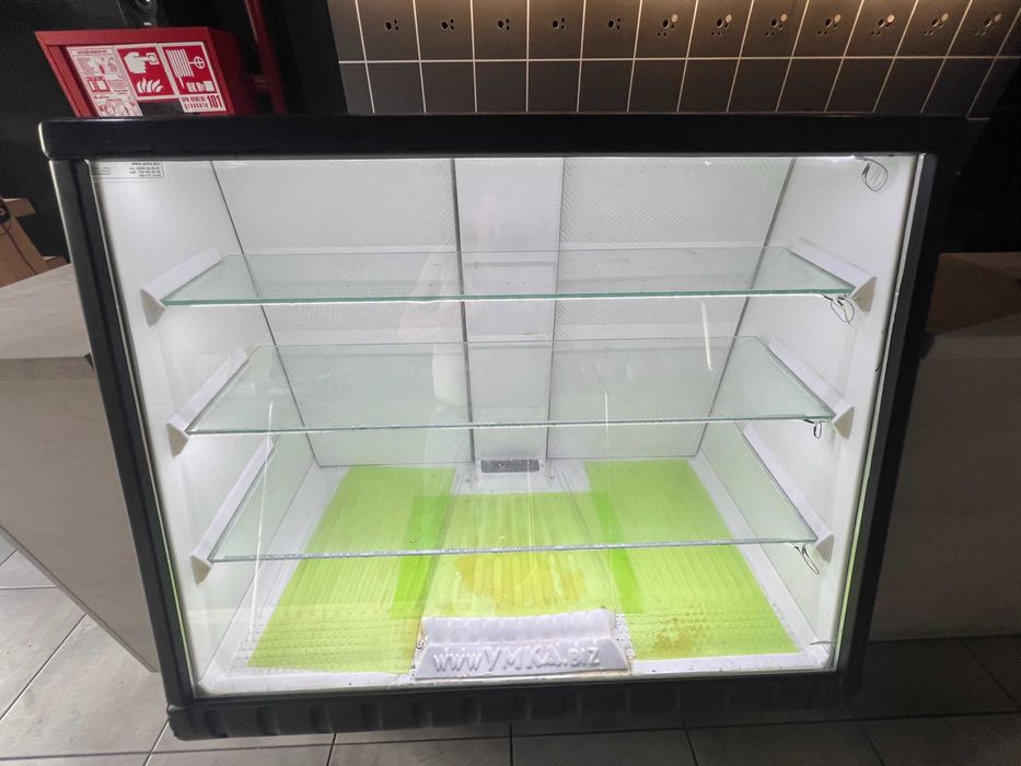 Умка.Холодильная витрина1,2м.Обслужена.Пиво/Снеки.Гастроном.Кондитерка