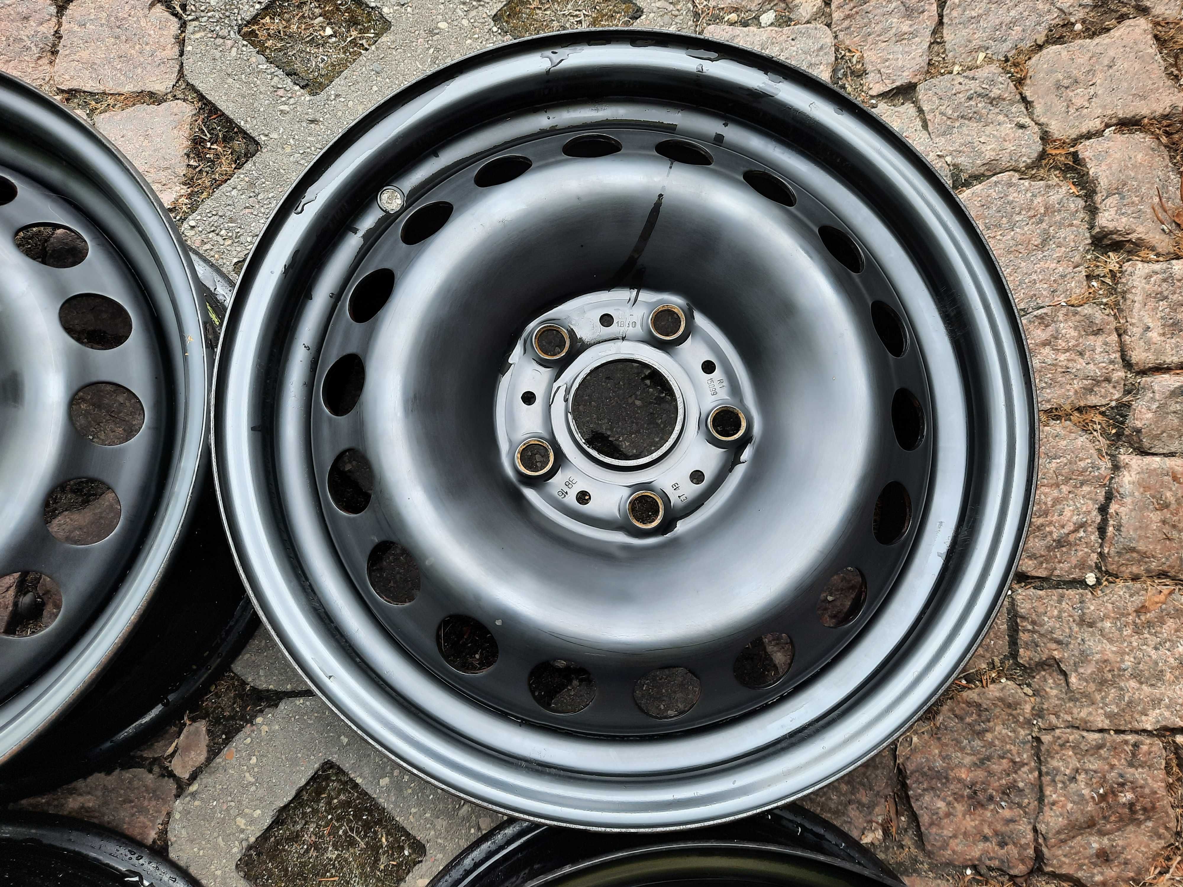 Niemieckie felgi stalowe VW 15" 5x112x57,1 ET43 Golf VII Skoda Octavia