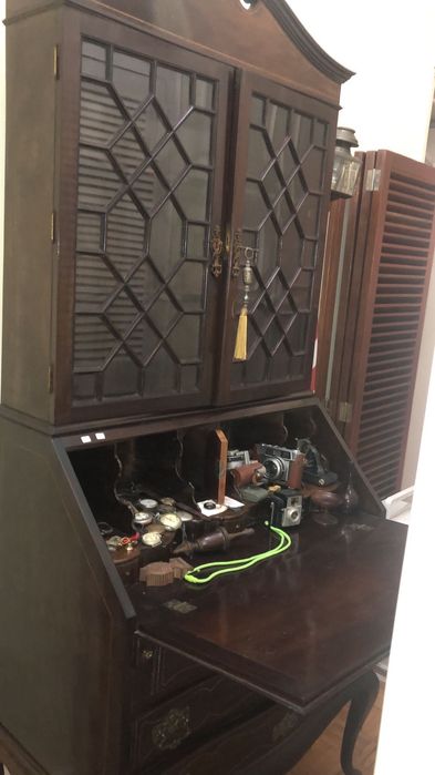 Escrivaninha estilo inglês