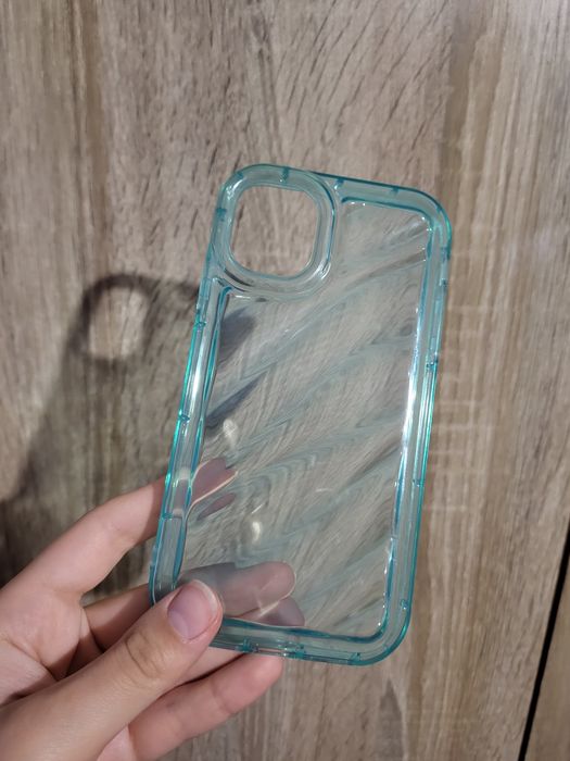 Продам чехол на айфон 11 новий