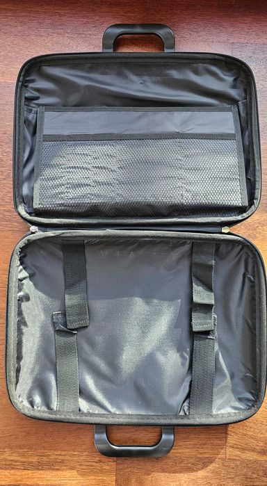 Aktówka czarna, także na laptop, 42x32