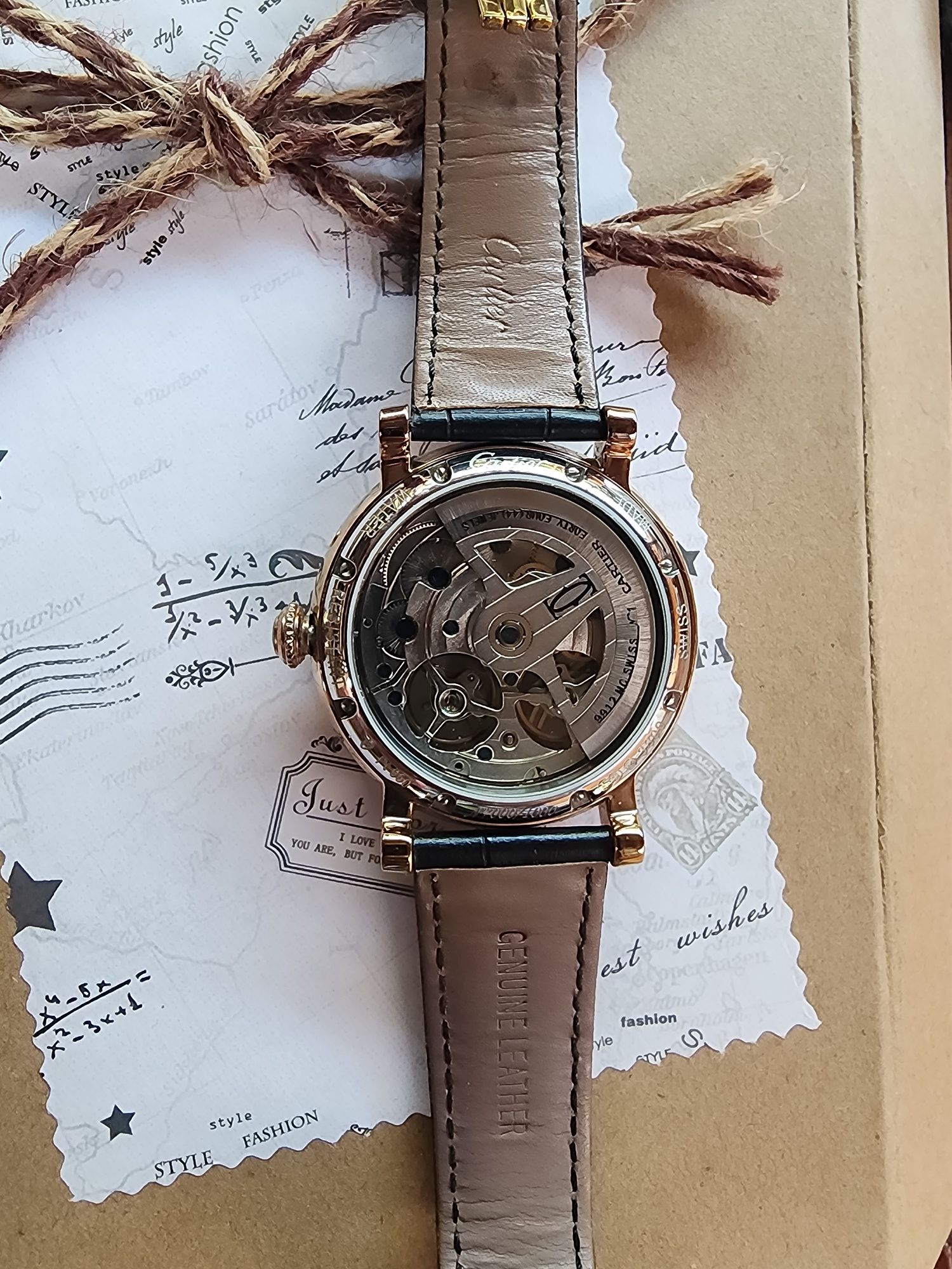 Наручные часы Cartier