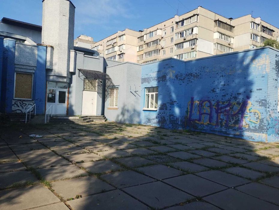 Оренда: Приміщення (140 м2) вул. Героїв Космосу 17