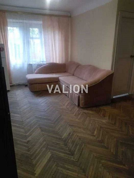 Продаж 3-к квартири просп Леоніда Каденюка 20а метро Чернігівська