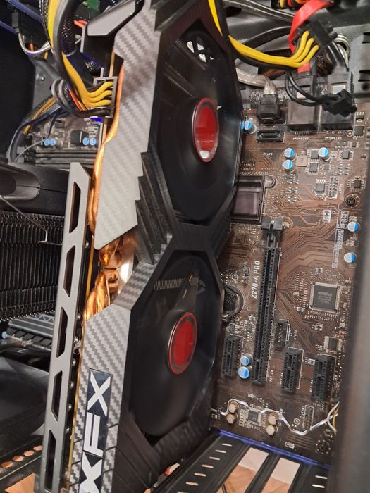 Видеокарта б\у XFX RX580 8GB как новая ХОЛОДНАЯ и другие карты