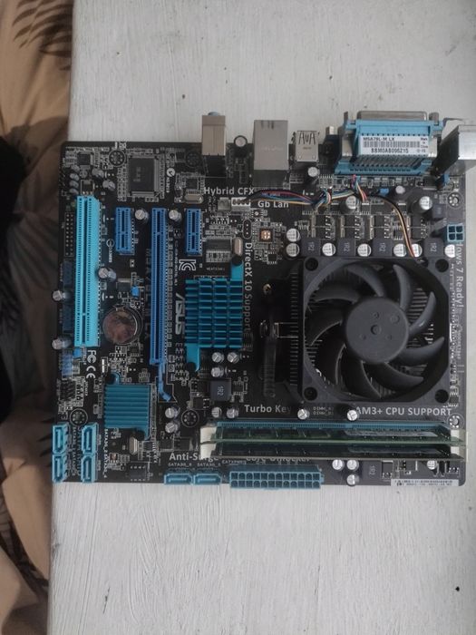 Материнская плата комплект на ам3+ FX 8300