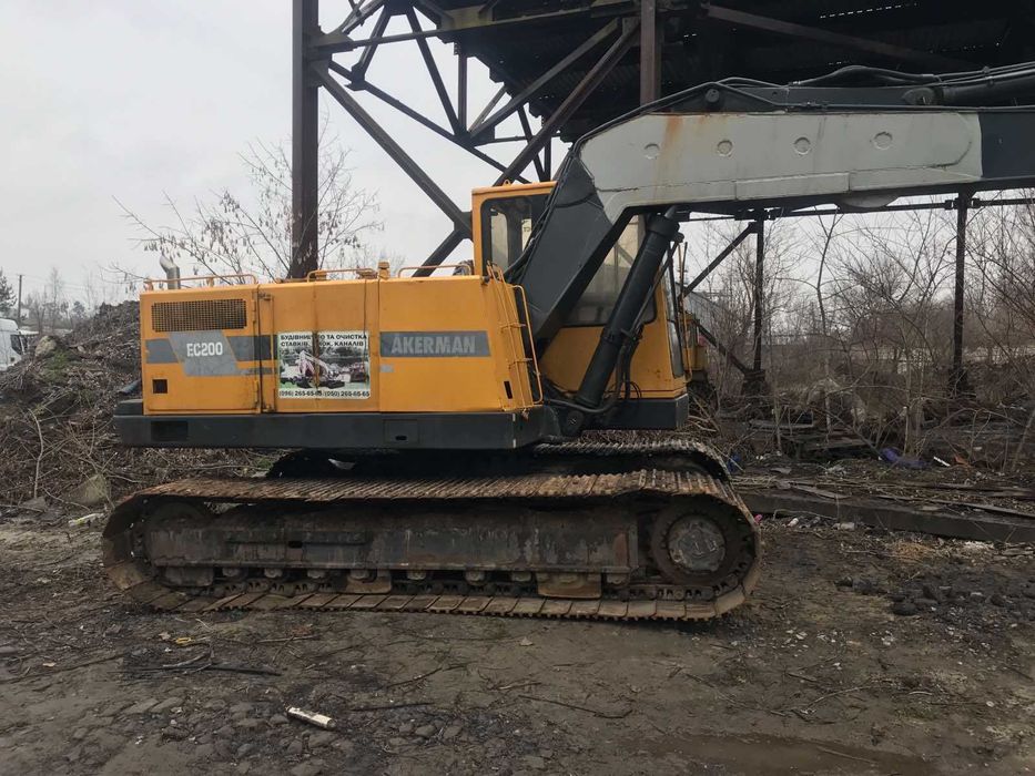 Продам ескаватор Volvo Аккерман EC-200
