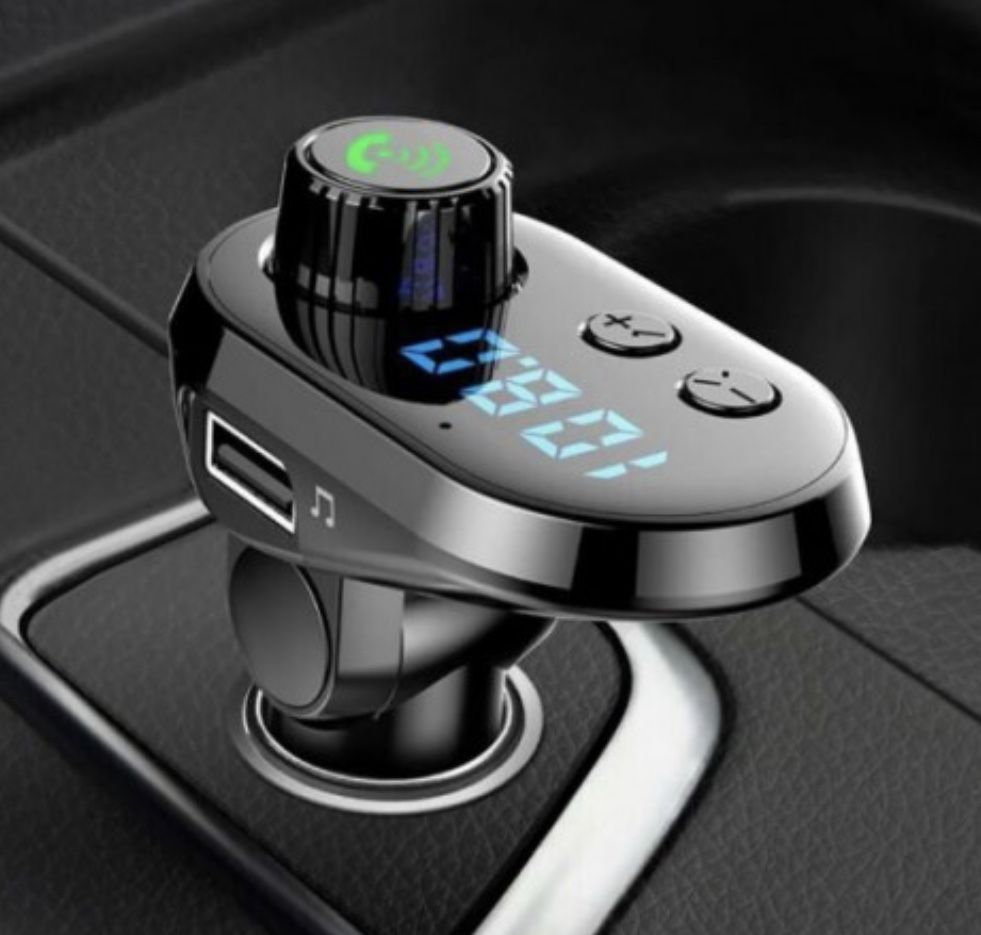Автомобильный FM трансмиттер модулятор Q15 Bluetooth Чёрный
