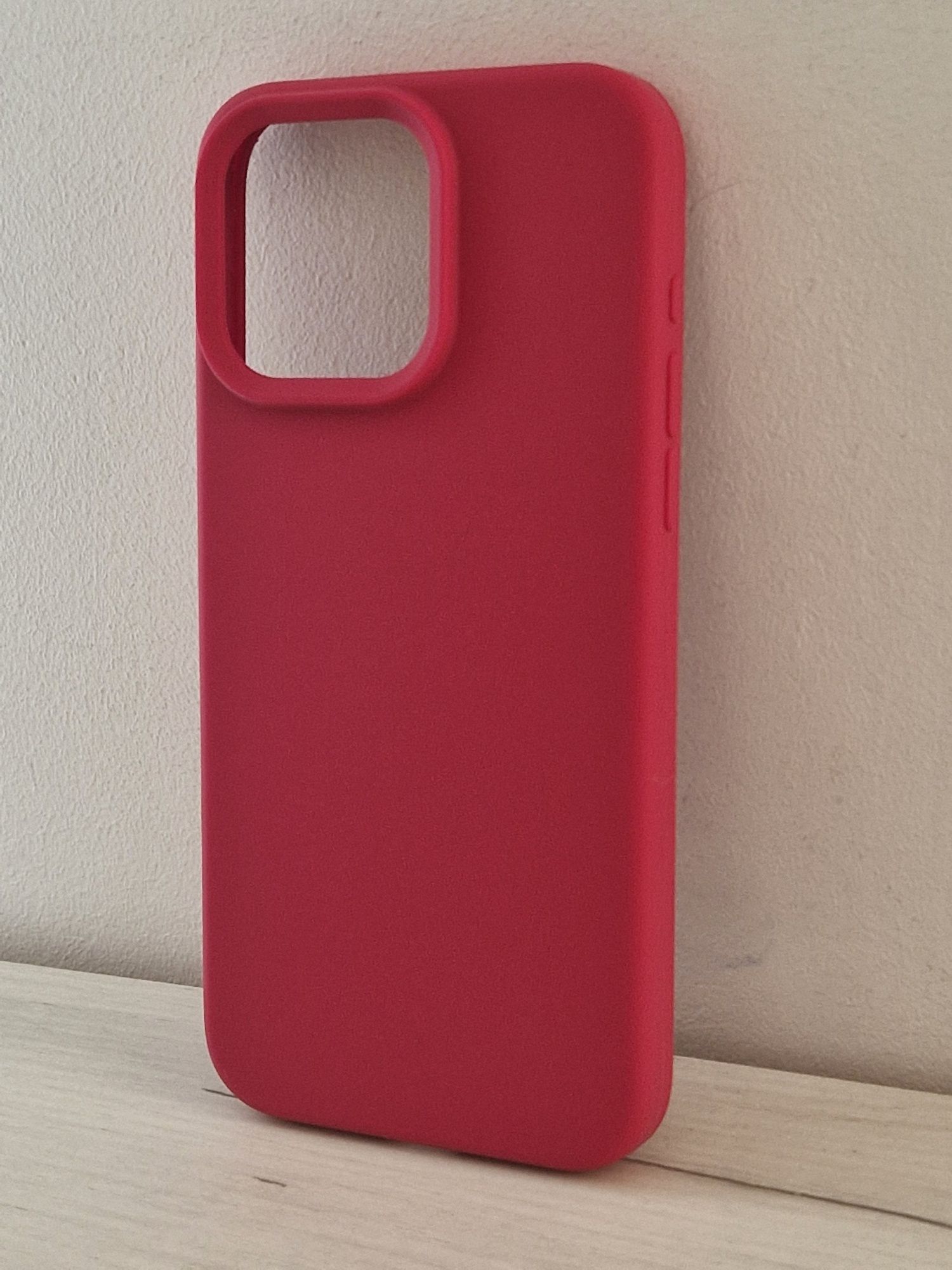 Silicone Lite Case do Iphone 15 bordowy