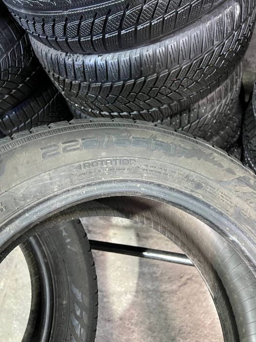 Nokian 225/55/17 пара щимрих шин
