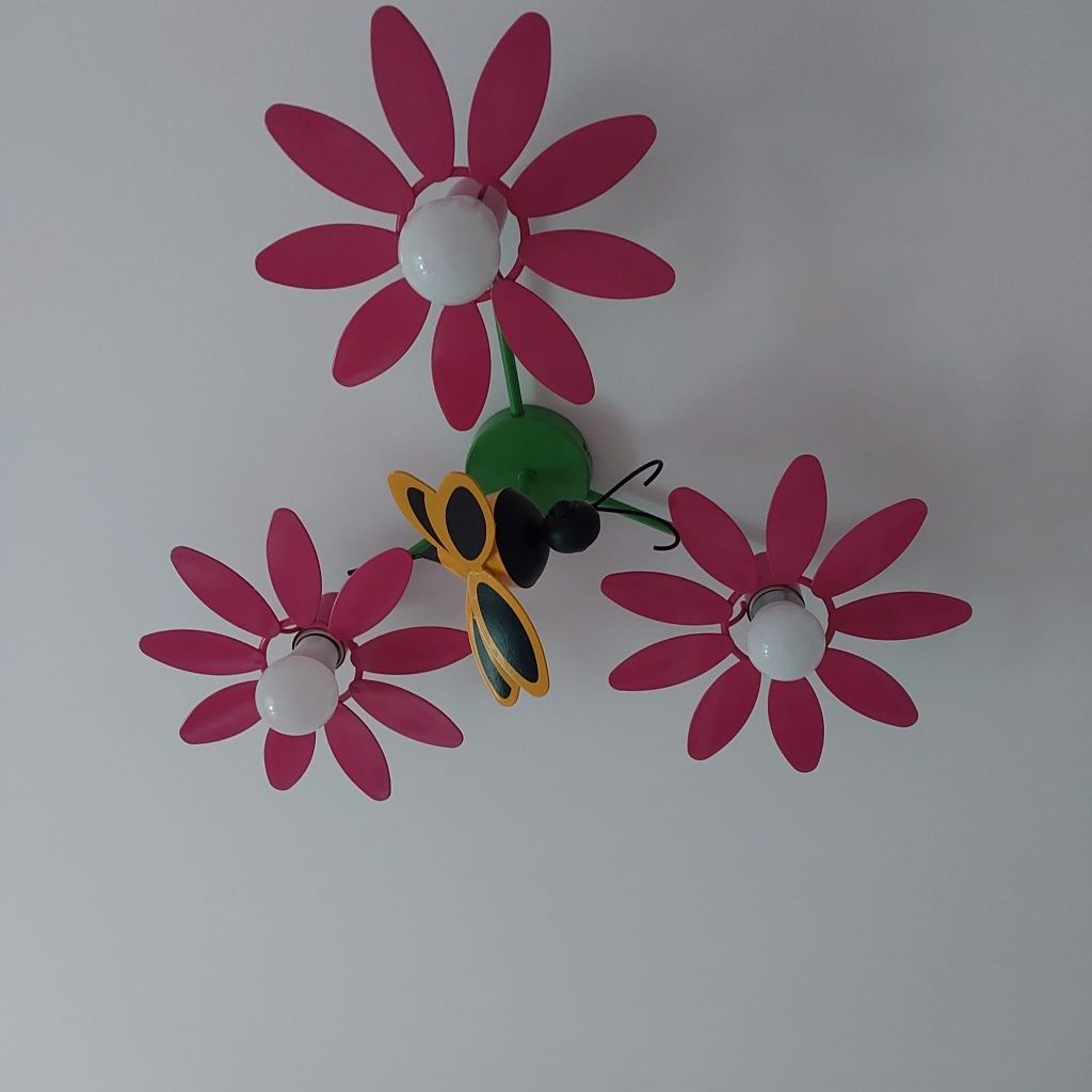 Lampa sufitowa "pszczółka"