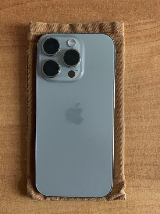 iPhone 16 Pro 256gb nanosim + esim Natural Titanium