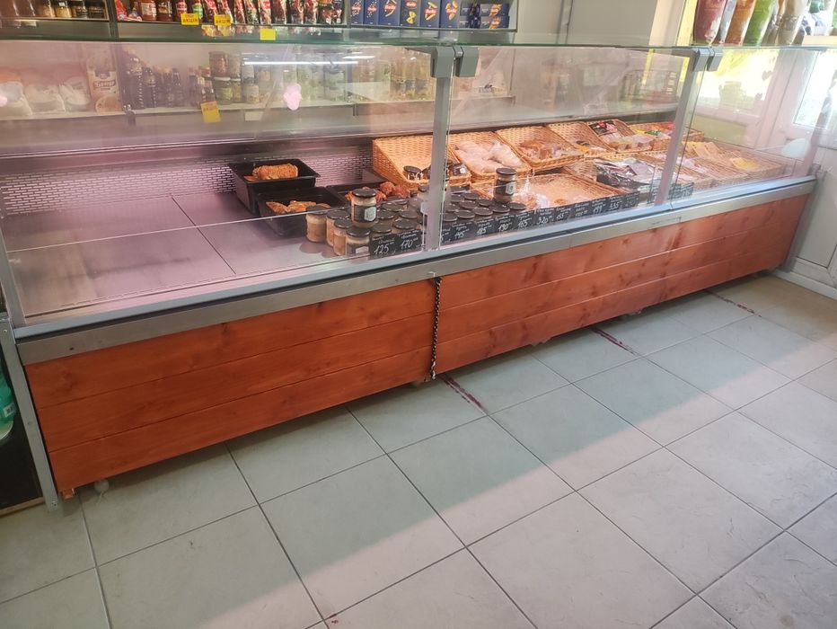 Кубічні холодильні вітрини Технохолод