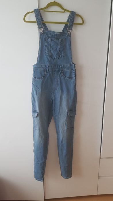 Divided rozciągliwe jeansowe ogrodniczki bojówki r.40