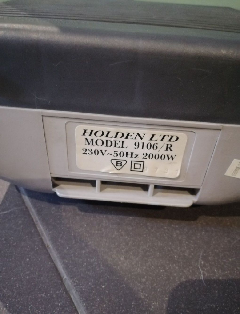 Holden 2000 dmuchawa w szarym kolorze