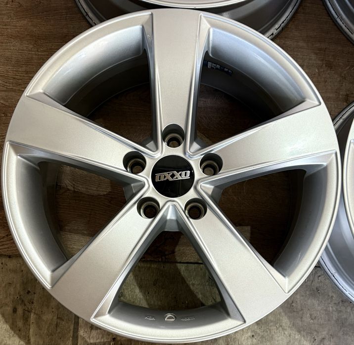 OXXO R17 5x114.3 диски Mazda 6 CX-5 Toyota Camry RAV4 Honda CR-V