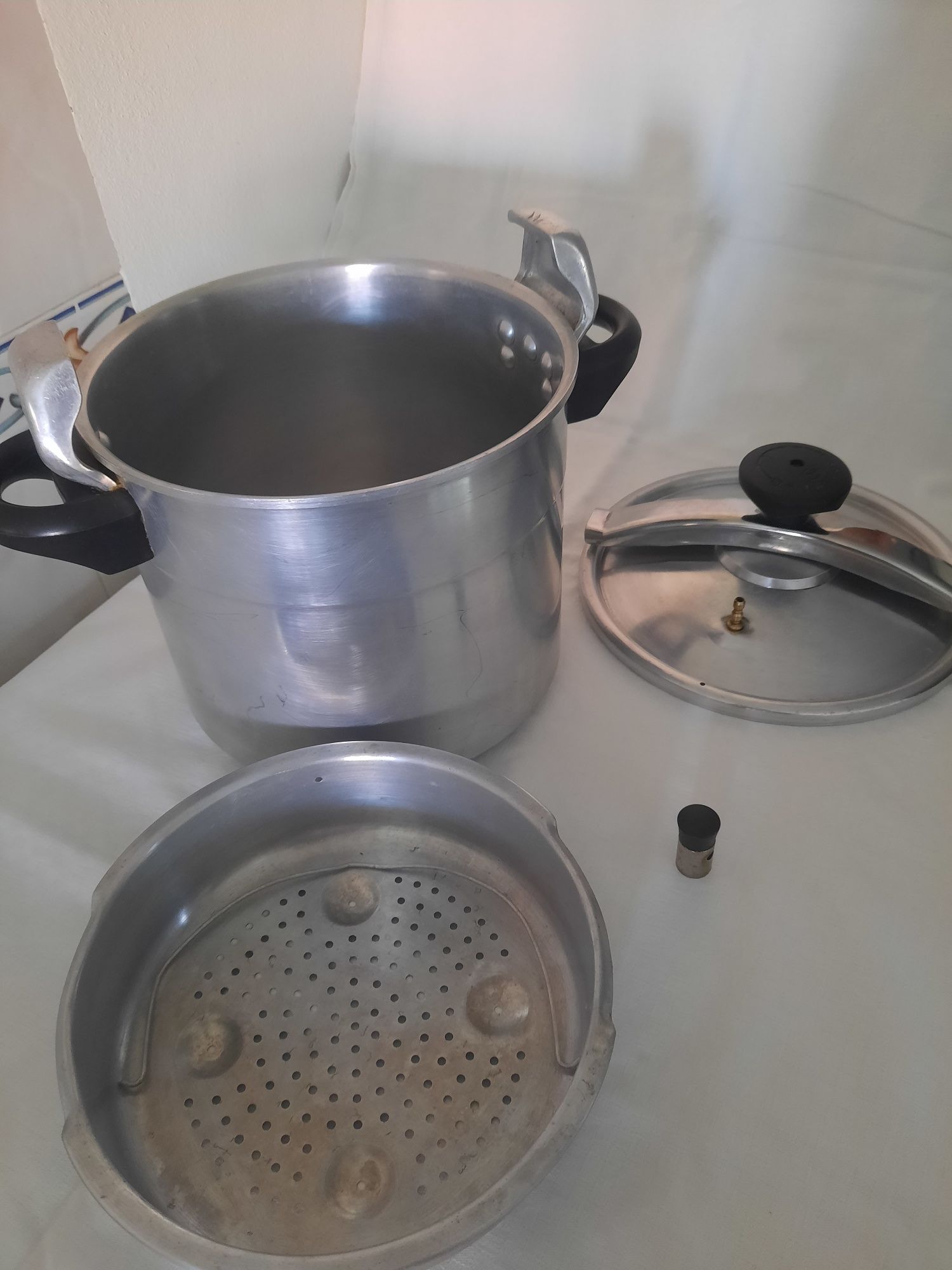 Panela de pressão SILAMPOS