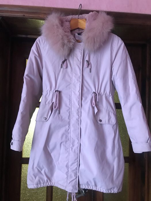 Продам парку зимнюю