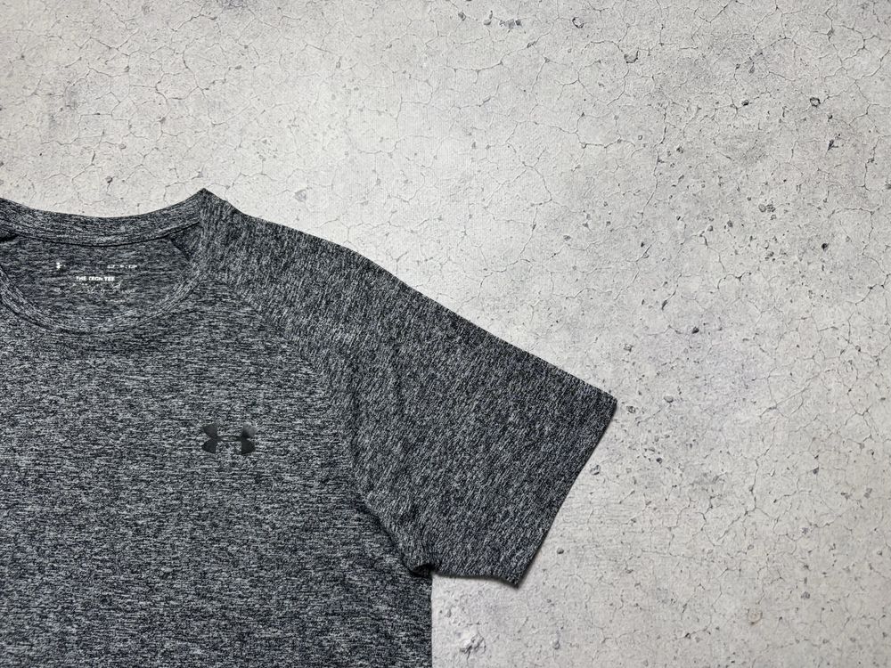 Мужская Спортивная Футболка Under Armour Оригинал S-M