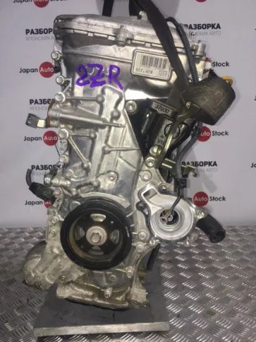 Двигатель Toyota Prius, объём 1.8 2-ZR, год 2010-2016, без навесного