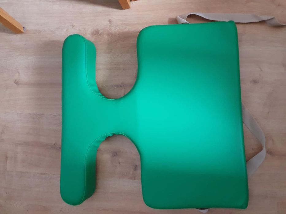 Klin pod biust  do masażu HABYS