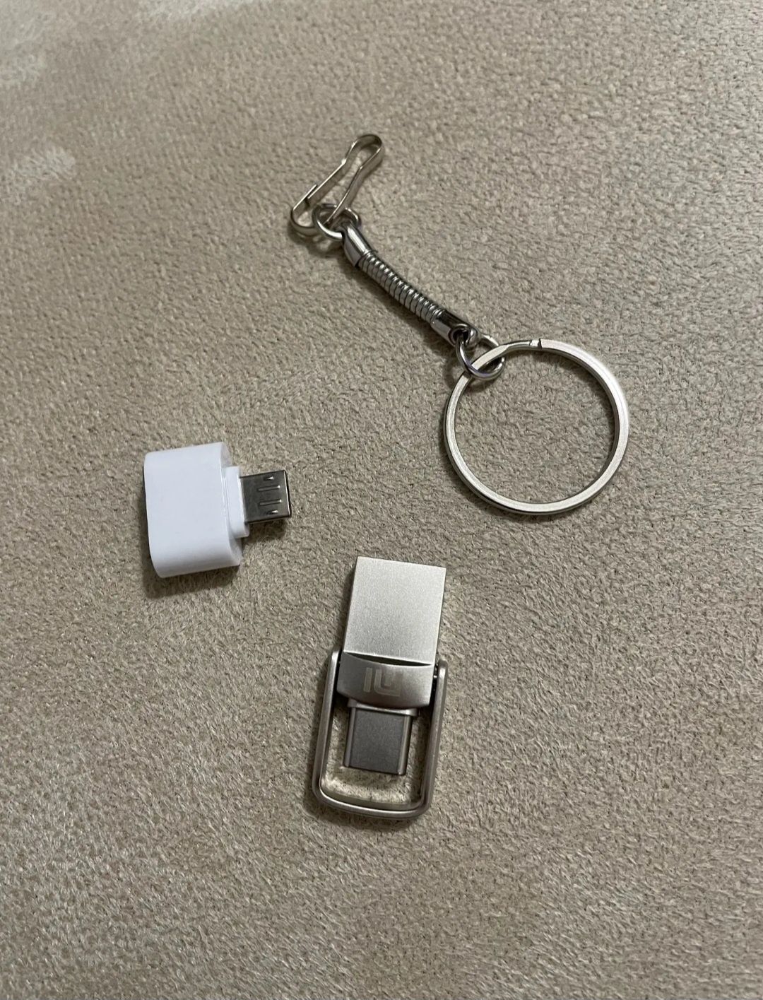 Флешка Xiaomi 2TB USB 3.0 та Type-C.