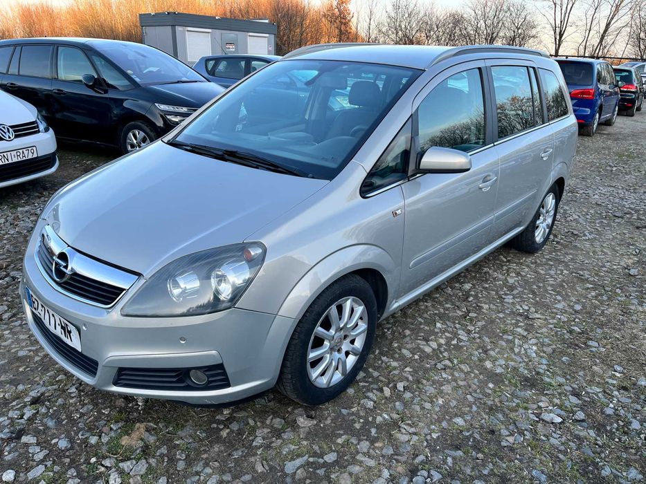 Opel Zafira 1.9 cdti 150km 06r 7 miejsc Klima Elektryka Warto