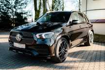 Mercedes-Benz GLE Mercedes-Benz GLE 300d 4MATIC Bogate wyposażenie