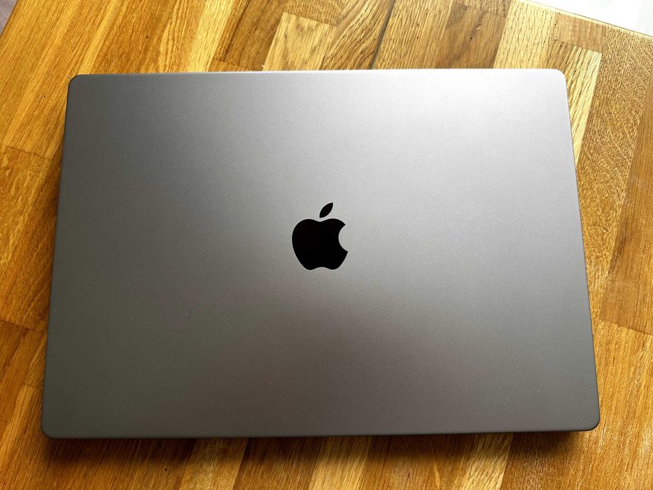 MacBook 16’ M1 Pro 16/1024 (1Tb). Ідеальний стан