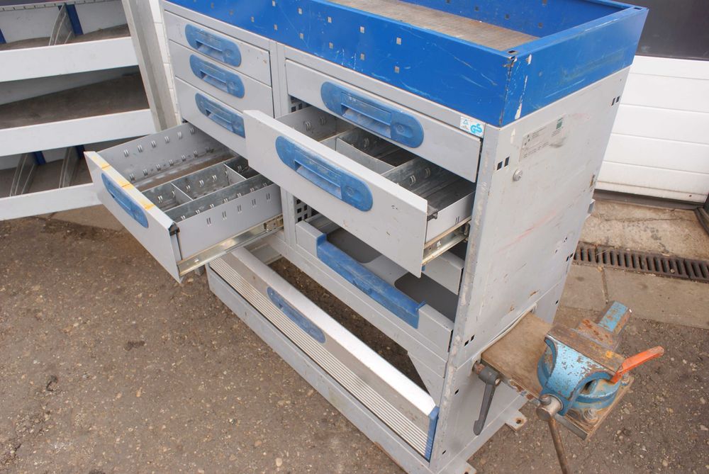 Regały SORTIMO BOTT imadło zabudowa serwisowa szuflady nr1