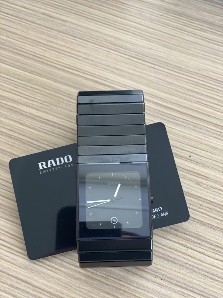 Продам часы RADO CERAMICA матовые, ОРИГИНАЛ б/у в идеальном состоянии.