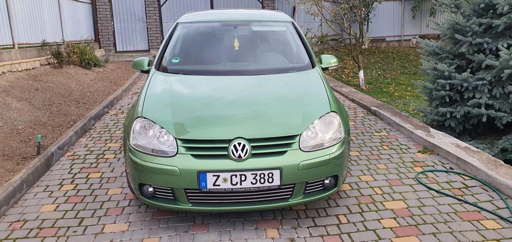 Volkswagen Golf 5 1.4 бензин 2005г.в. щойно з Німеччини