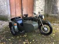 Moto Ural 650 com Sidecar bom projeto para restauro