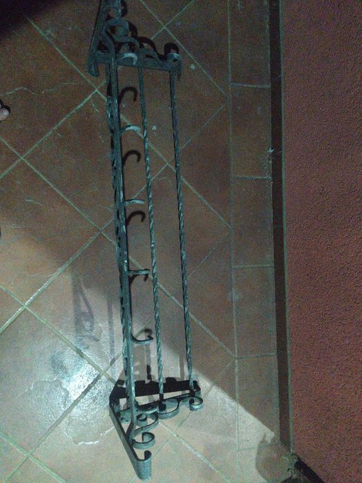 Duży stary wieszak ścienny  z półką metalowy 106 x 36 cm rustykalny