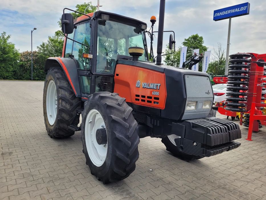 Valmet 6300  Valtra Valmet 6300 90KM