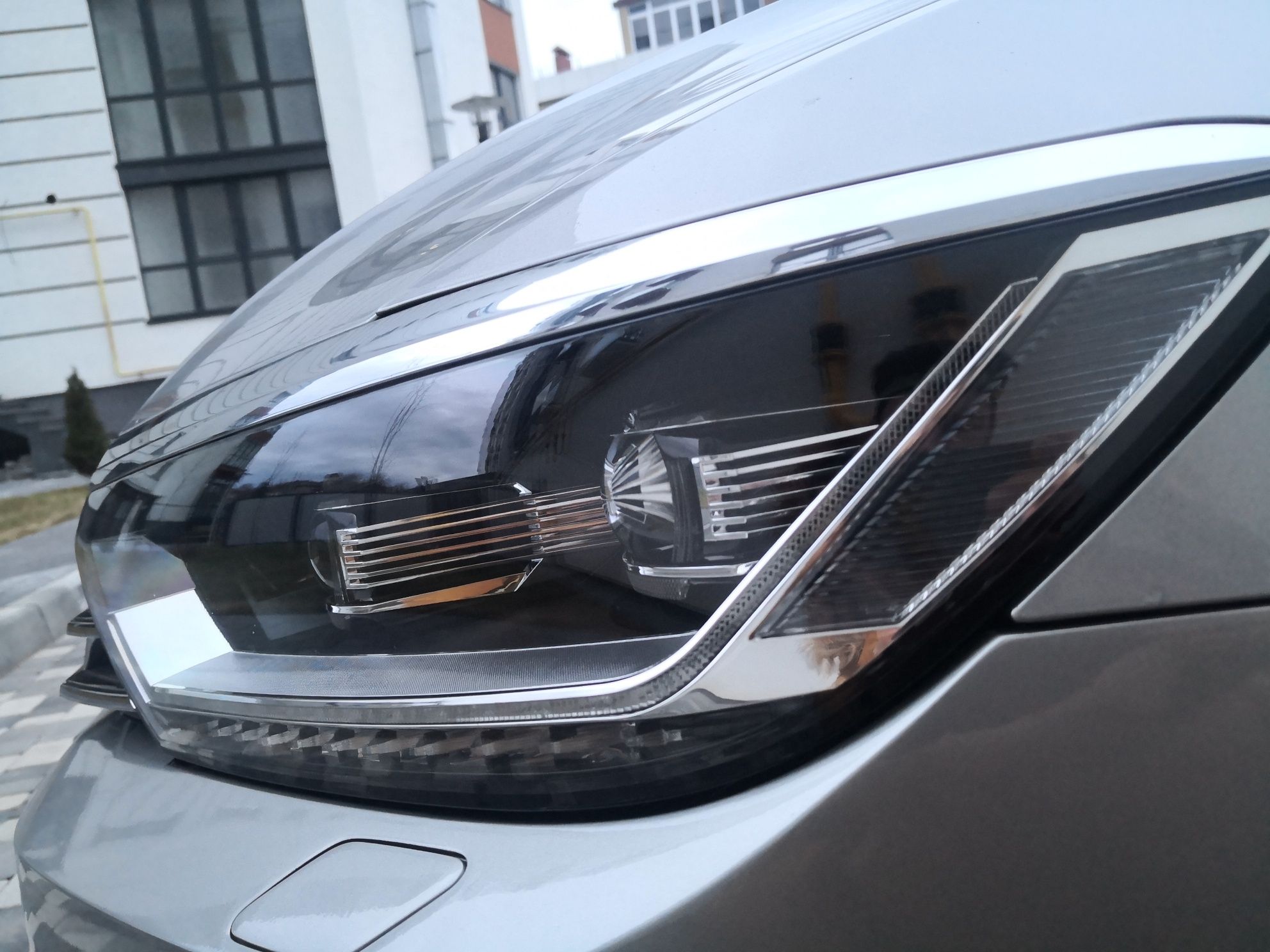 Passat B8 FULL LED фары оптика фари под ключ Установка