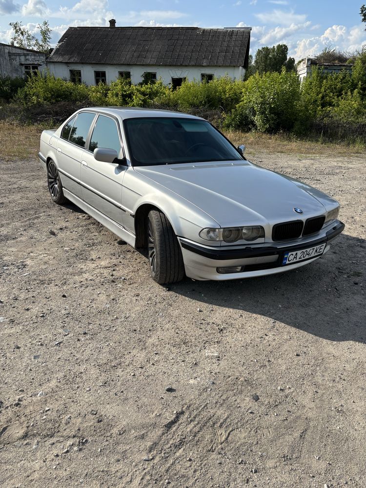 BMW 7 серія 740. 4.4 м62