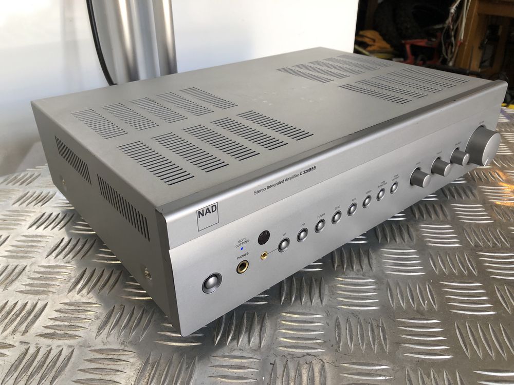 Wzmacniacz NAD C 326 BEE