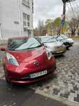 Аренда авто Nissan Leaf Ниссан Лиф