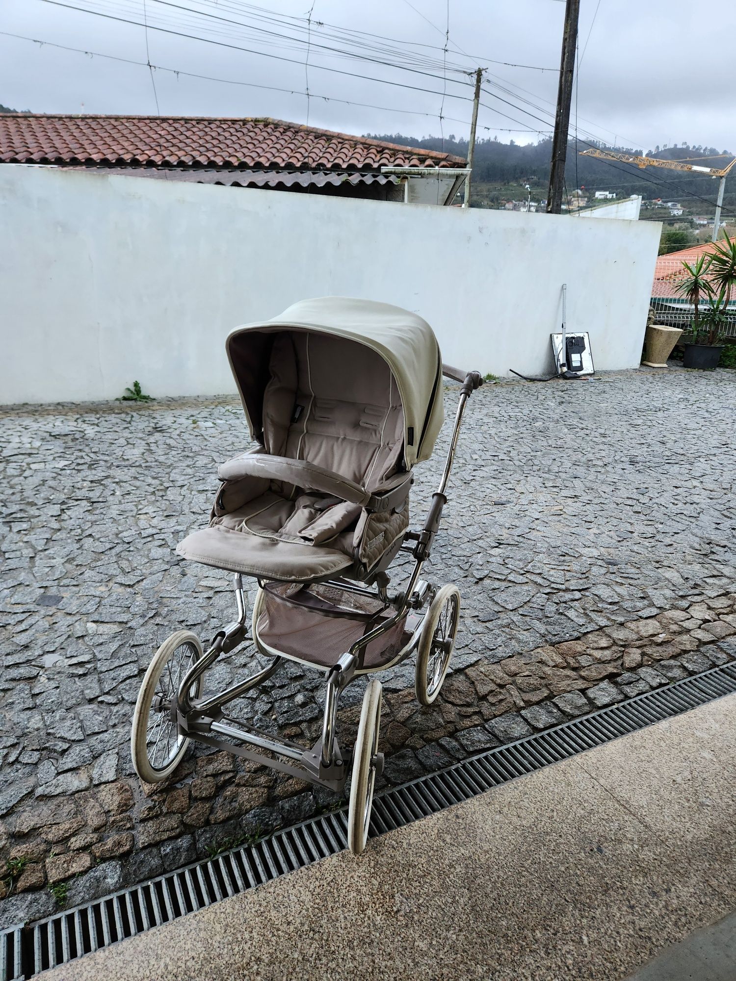 Carrinho de bebecar