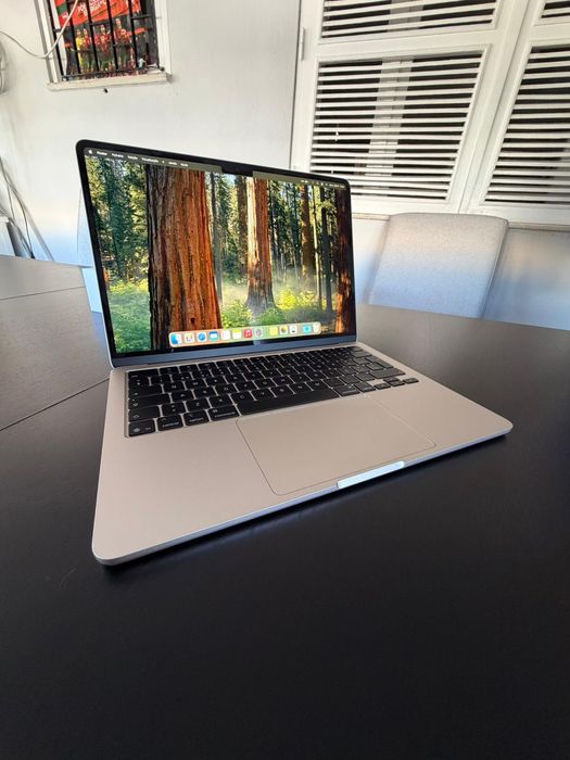 MacBook Air 13 M4 16GB 256GB C/Garantia